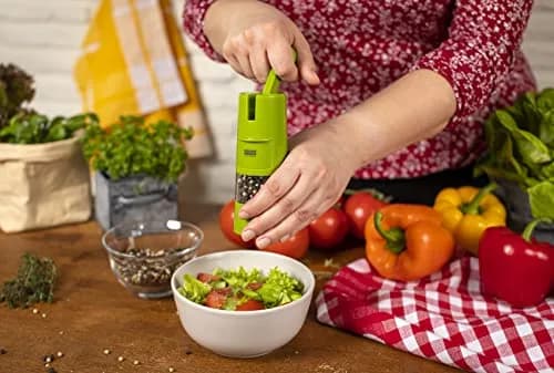 Kuhn Rikon High Performance Ratchet Grinder, Green | Swiss Design Salt & Pepper Mill (21.5cm) thumbnail 3