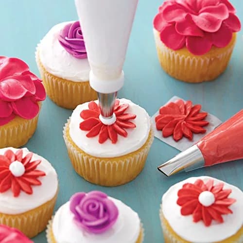 Wilton 9-Piece Starter Decorating Tip Set with Carrying Case | Versatile Cake & Cupcake Designs thumbnail 5