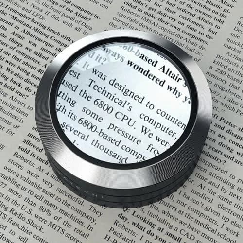 Satechi ReadMate LED Desktop Magnifier 5X | Bright, Portable, with Carrying Case (Black) thumbnail 4