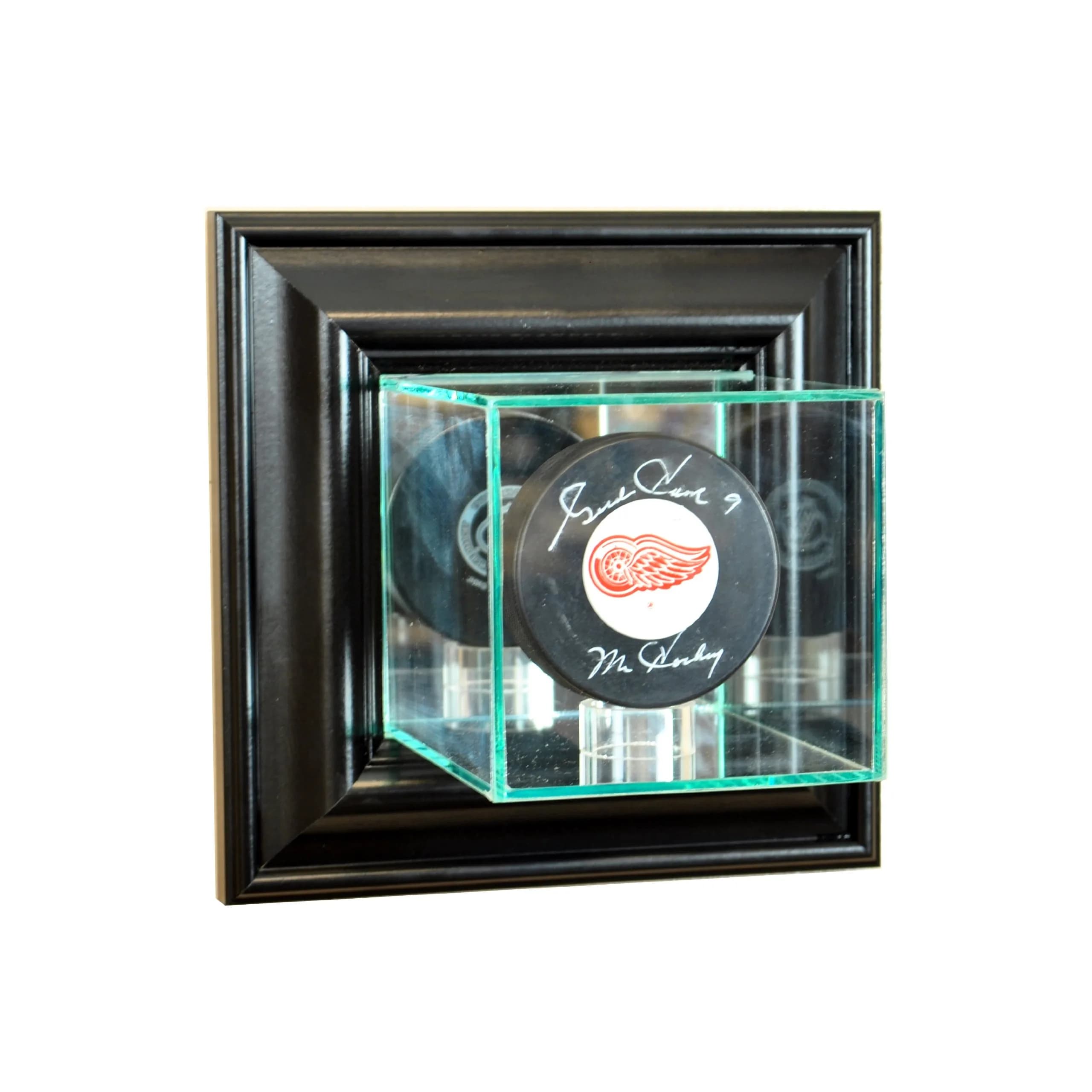 Perfect Cases NHL Wall Mounted Single Puck Glass Display Case, Black | 10.16cm x 10.16cm x 12.7cm (4" x 4" x 5") thumbnail 1