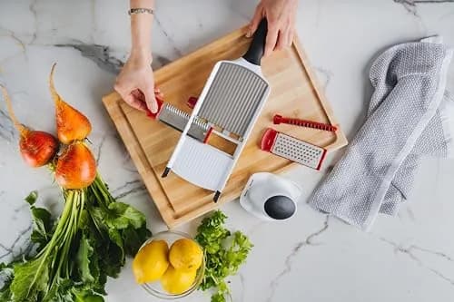 Cuisipro Silver Mandoline Slicer with 6 Thickness Settings & 3 Blades | 36.07 cm (14.2 in) Length thumbnail 6