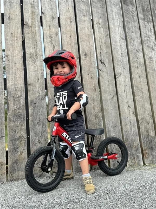 Strider 12 Sport No Pedal Balance Bike for Kids 12 in. Red | Helps Kids Learn Faster & Balance thumbnail 9