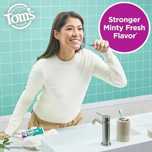 Tom's of Maine Antiplaque and Whitening Toothpaste, Peppermint, 2 x 156g (5.5 oz) | Fluoride-Free Natural Whitening thumbnail 3