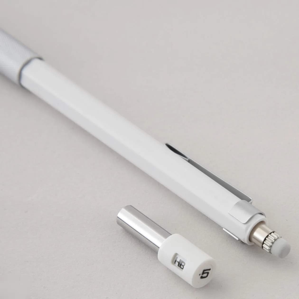 MUJI Low Center of Gravity Mechanical Pencil 0.5mm (11 x 0.9 x 14.7 cm) - view 3