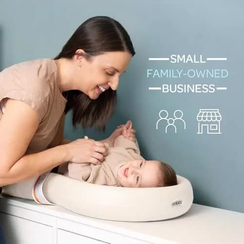 Keekaroo Peanut Changer Baby Vanilla | Water-Resistant Wipeable Changing Pad (70-120 chars) thumbnail 5