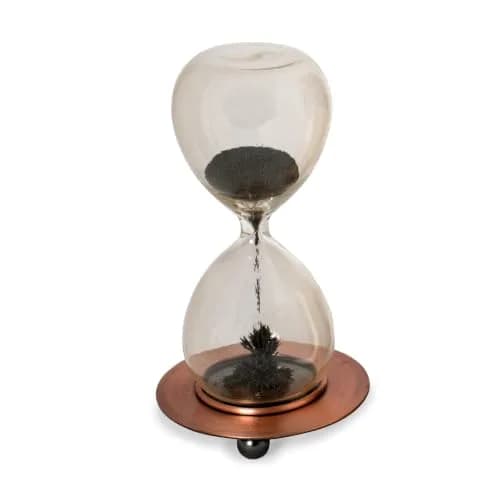 Westminster Magnetic Sand Timer with Copper Base Stand, 14.0 cm (5.5 inches) Tall | Creates Unique Sculptures thumbnail 2
