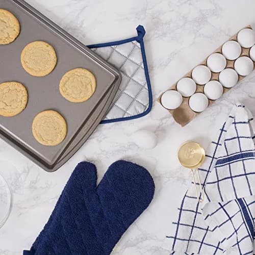 DII Basic Terry Collection Quilted Cotton Potholder 7x7 inch (18x18 cm) - Set of 3 | Heat Resistant Up to 400°F thumbnail 3