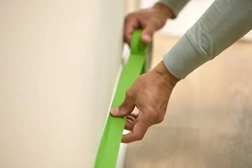 FrogTape Multi-Surface Painter's Tape with PAINTBLOCK, 1.41 in x 60 Yds | Sharp Edges & Clean Removal thumbnail 5