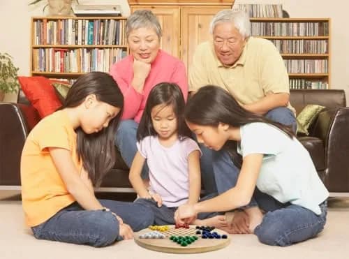 Brybelly All Natural Wood Chinese Checkers with Wooden Marbles | Classic Strategy Game (70-120 chars) thumbnail 6
