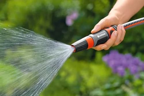 Gardena Water Nozzle with Infinitely Adjustable Jet | Frost-Protected, Durable Spray (1.07L) thumbnail 4