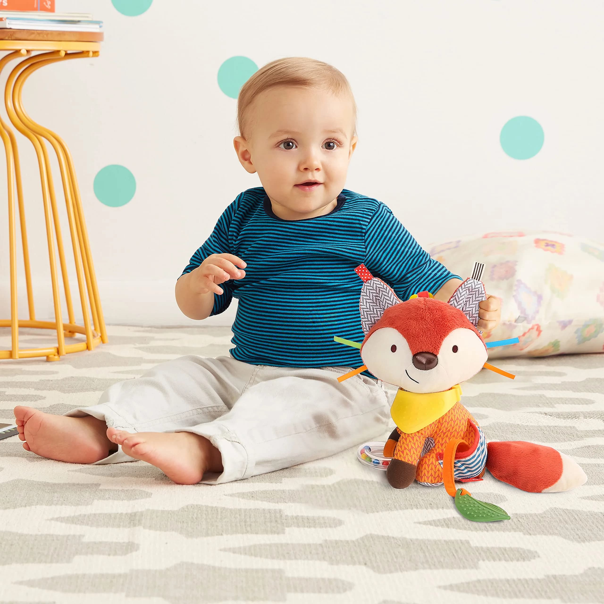 Skip Hop Bandana Buddies Baby Activity and Teething Toy with Multi-Sensory Rattle and Textures, Fox (120g / 4.2oz) - view 2