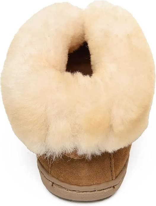 Minnetonka Sheepskin Ankle Boot 8 M US | Luxurious Warmth & Versatility thumbnail 2