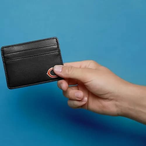 Siskiyou NFL Chicago Bears Weekend Wallet, Black | Slim Leather Fan Wallet with Logo thumbnail 4