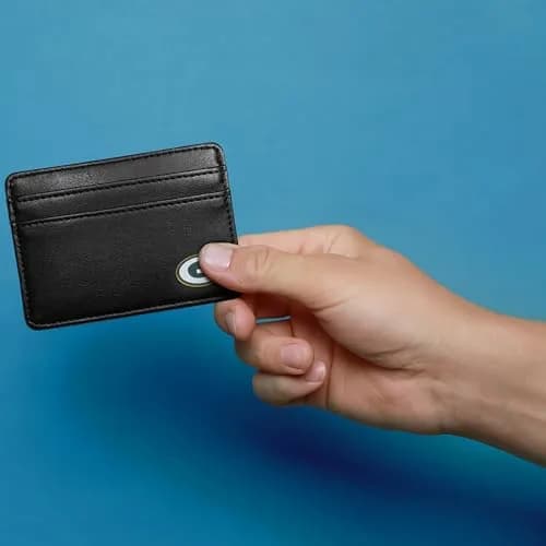 Siskiyou Sports NFL Green Bay Packers Wallet, Black | Slim Leather Weekend Wallet with Logo thumbnail 4