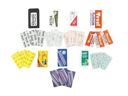 Razor Blades Club Double Edge Razor Blade Sample Pack (3x each, 21 Blades Total) | Platinum & Stainless Steel Blades thumbnail 1