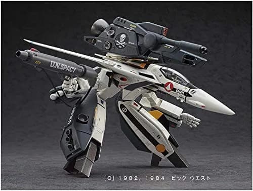 Hasegawa 1/72 Macross Series No.26 VF-1S / A Strike/Super Valkyrie Model Kit | Highly Detailed & Poseable thumbnail 2