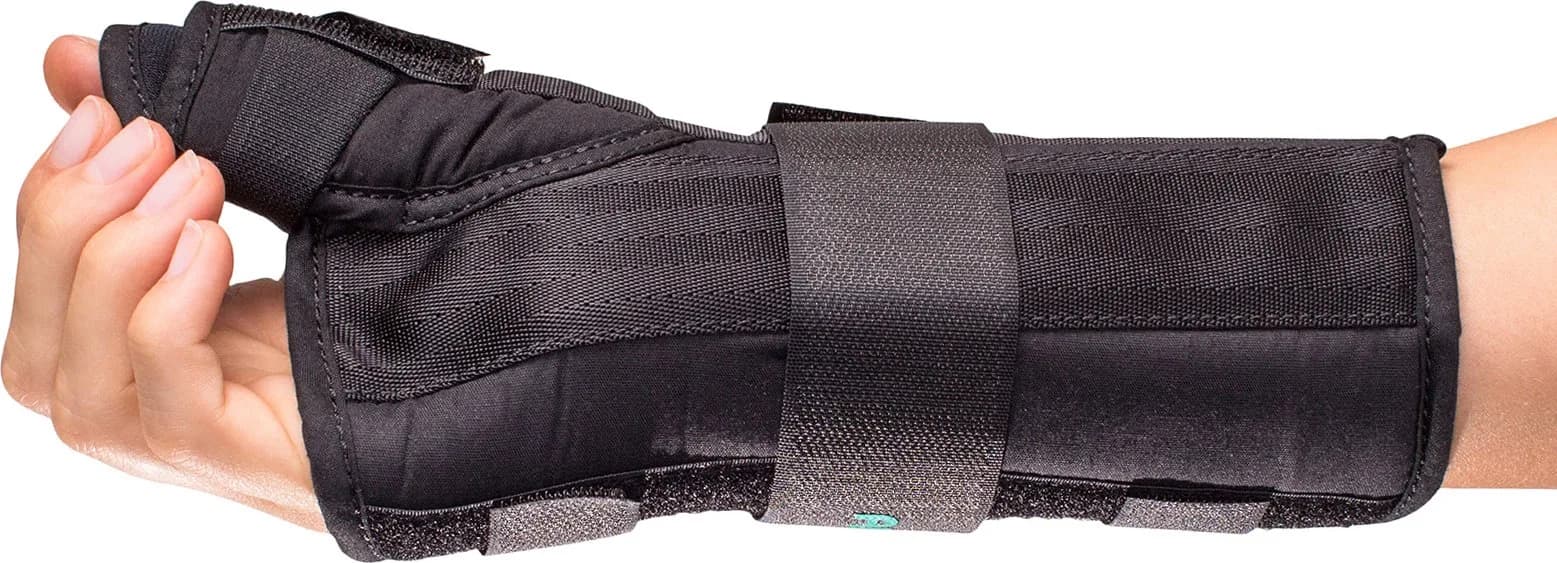 Aircast A2 Wrist Brace with Thumb Spica - Right, Large | Support for Carpal Tunnel, Tendonitis & Sprains - view 3