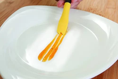 Mercer Culinary Silicone Plating Saw Tooth Brush Yellow | Heat-Resistant Up to 480°F thumbnail 2