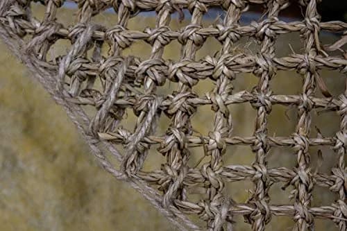 Penn-Plax Reptology Lizard Lounger Corner Triangle 38cm (15") | Natural Seagrass Fiber Perch for Reptiles thumbnail 7
