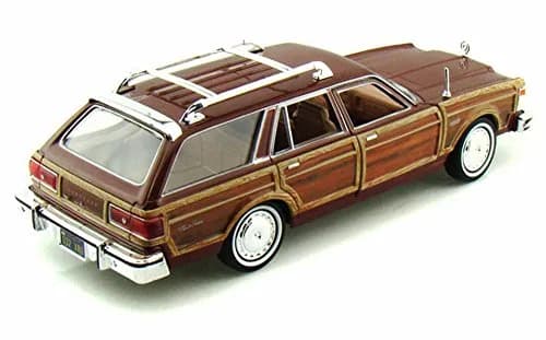 Motormax 1/24 Scale Diecast Model Car Chrysler LeBaron Town & Country Wagon, Red with Woodie Siding | 8" Length, Opening Doors & Hood thumbnail 2