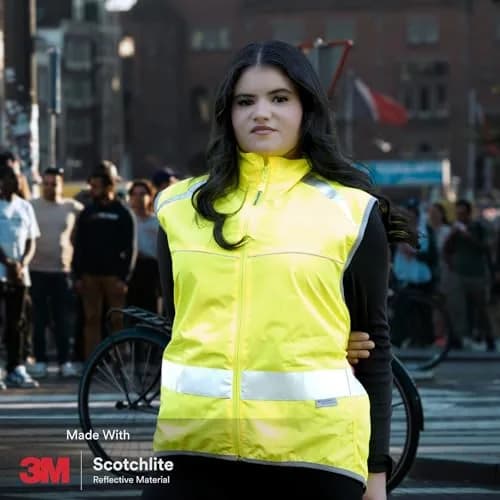 Salzmann Reflective Running Vest | Lightweight, Breathable Hi Vis Vest thumbnail 2