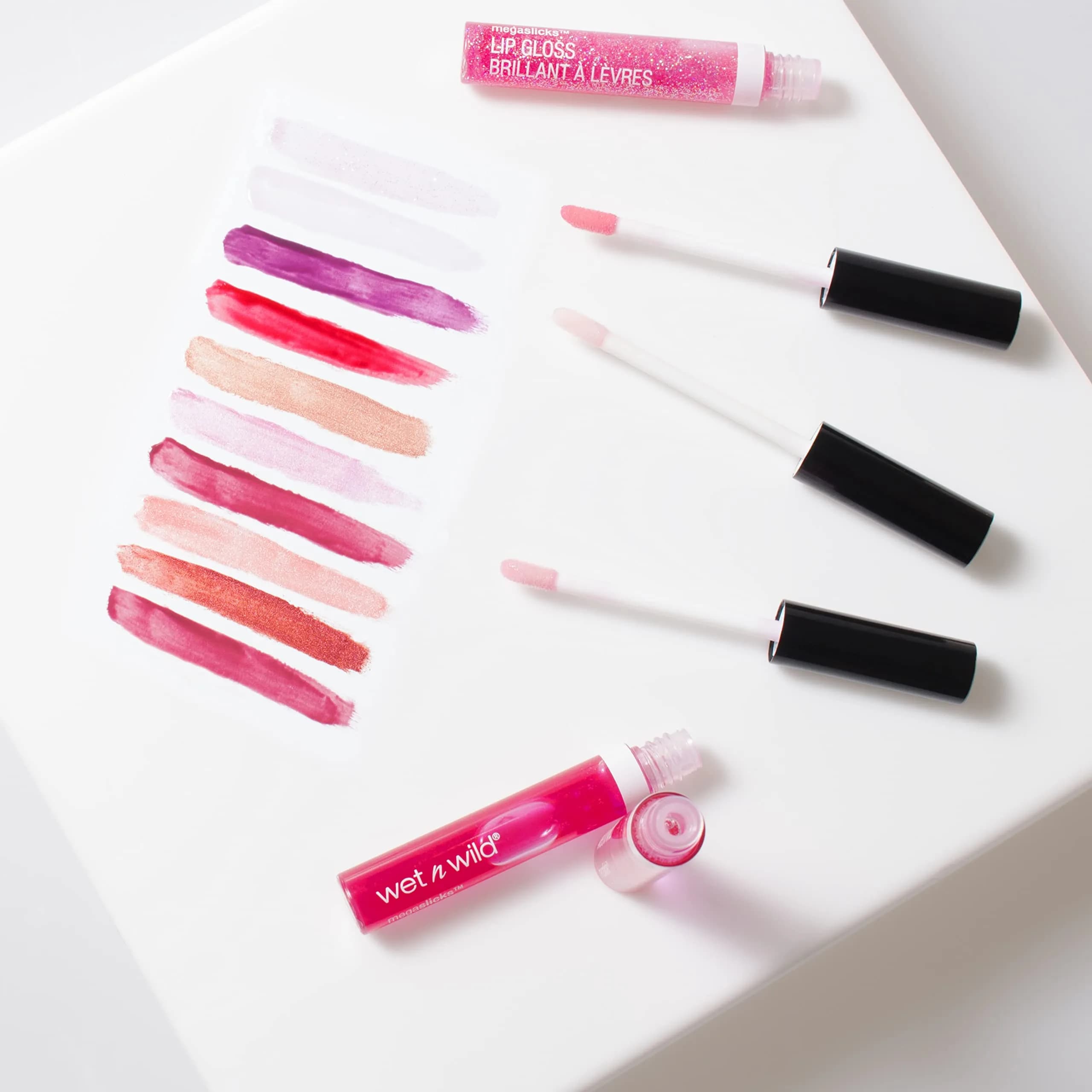 wet n wild MegaSlicks Lip Gloss Red Cherish | Ultra-Glossy, Vitamin-E Enriched, Vegan (16.26 ml / 0.55 Fl Oz) - view 3
