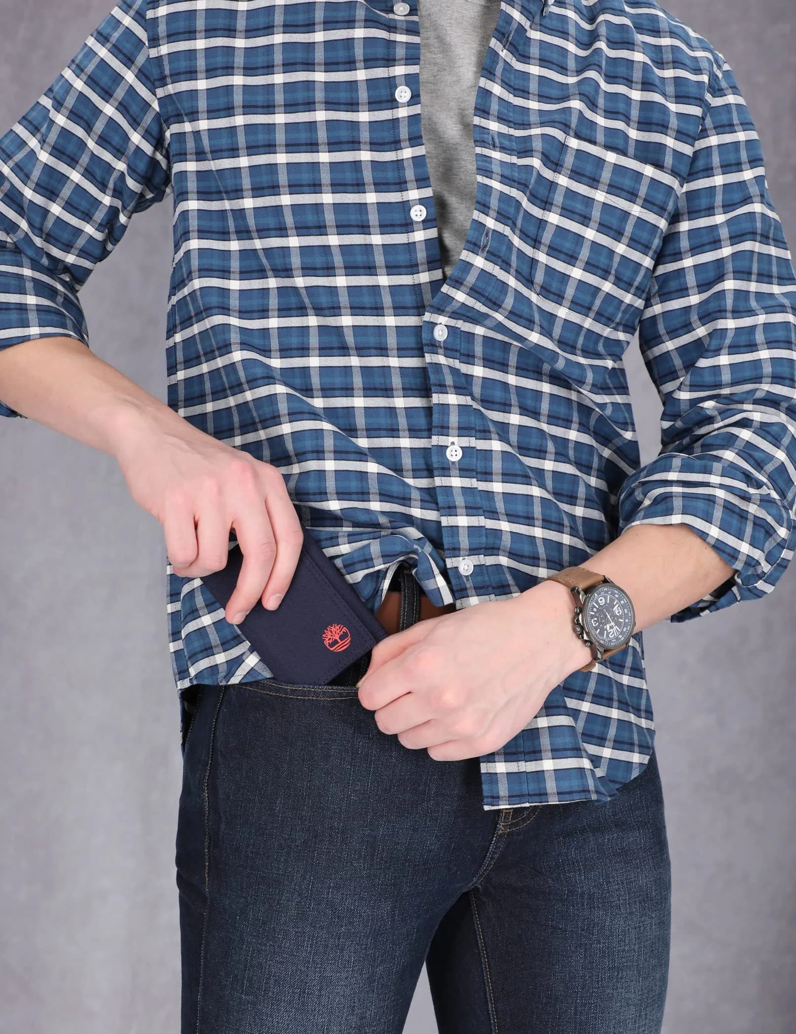 Timberland Men's Trifold Nylon Wallet, Navy, 15 Pockets | Durable & Secure for Daily Use - view 4