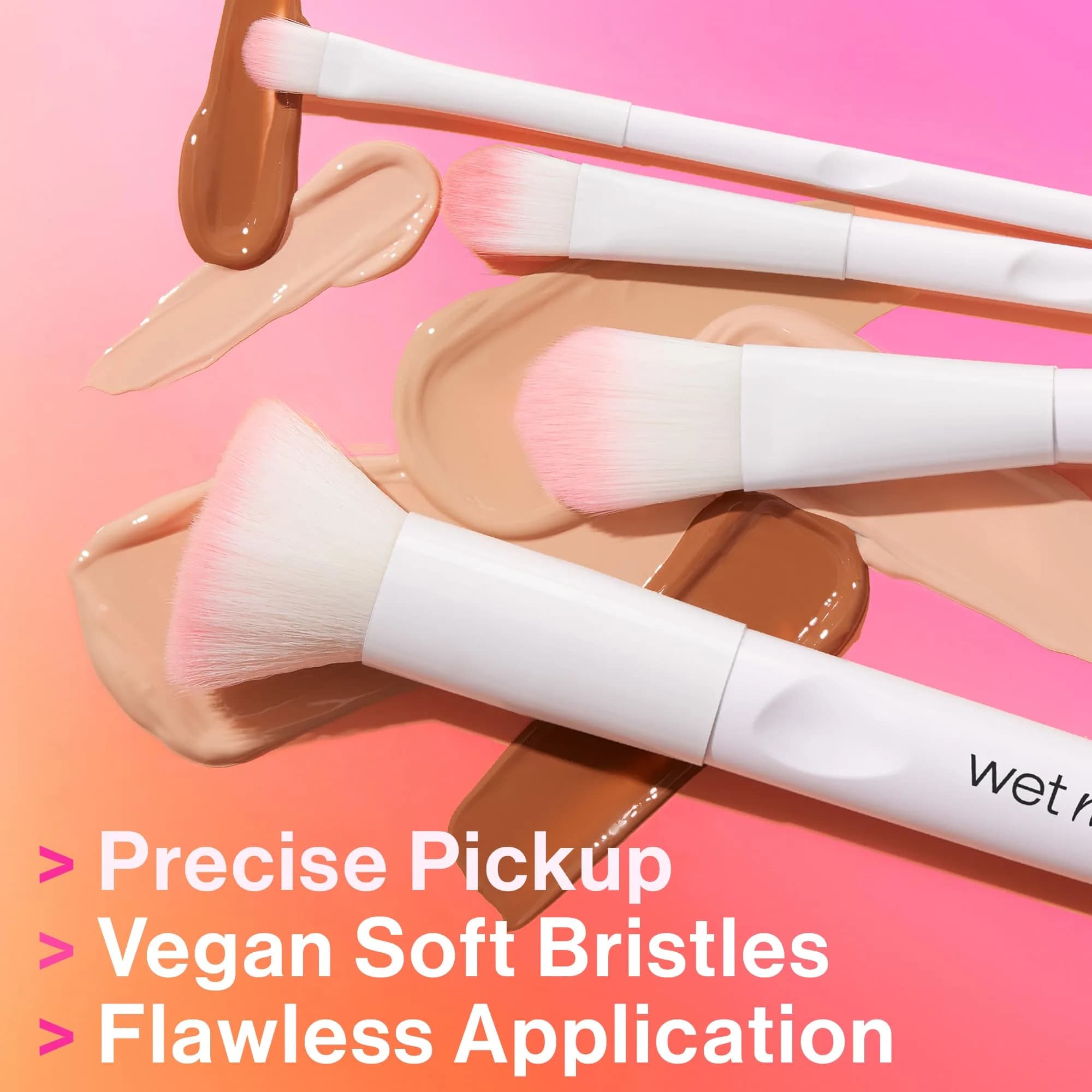 wet n wild Cruelty-Free Crease Brush | Precision Eyeshadow Application, Vegan Polymax Fibers, 1.85 cm (0.73 in) - view 2