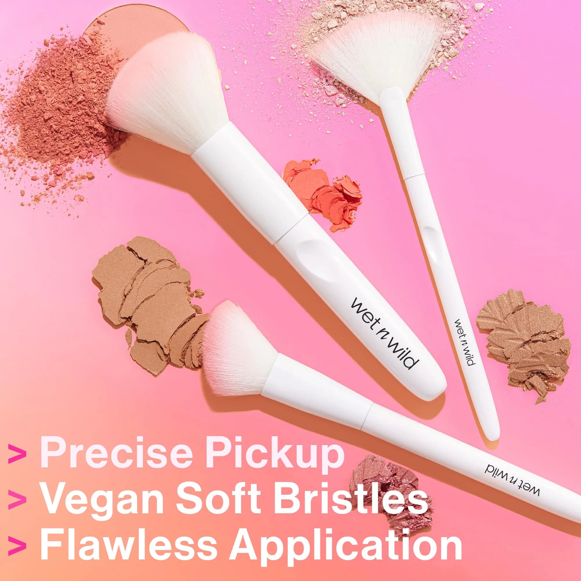 wet n wild Powder Brush - Ultra-Plush Synthetic Bristles for Flawless Application - view 4