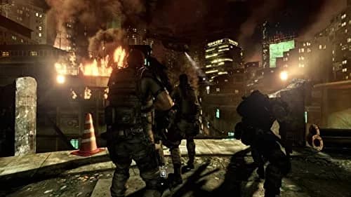 Capcom Resident Evil 6 Xbox One | Action Survival Horror Game with DLC (0.068kg / 0.15lb) thumbnail 2