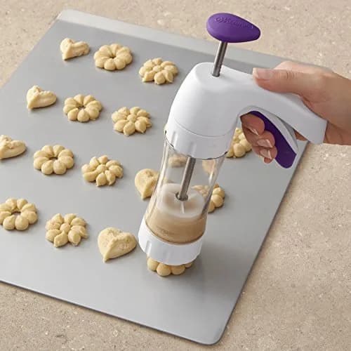 Wilton Simple Success Cookie Press with 13 Discs | Ergonomic Handle, Clear Barrel, Versatile Shapes thumbnail 5