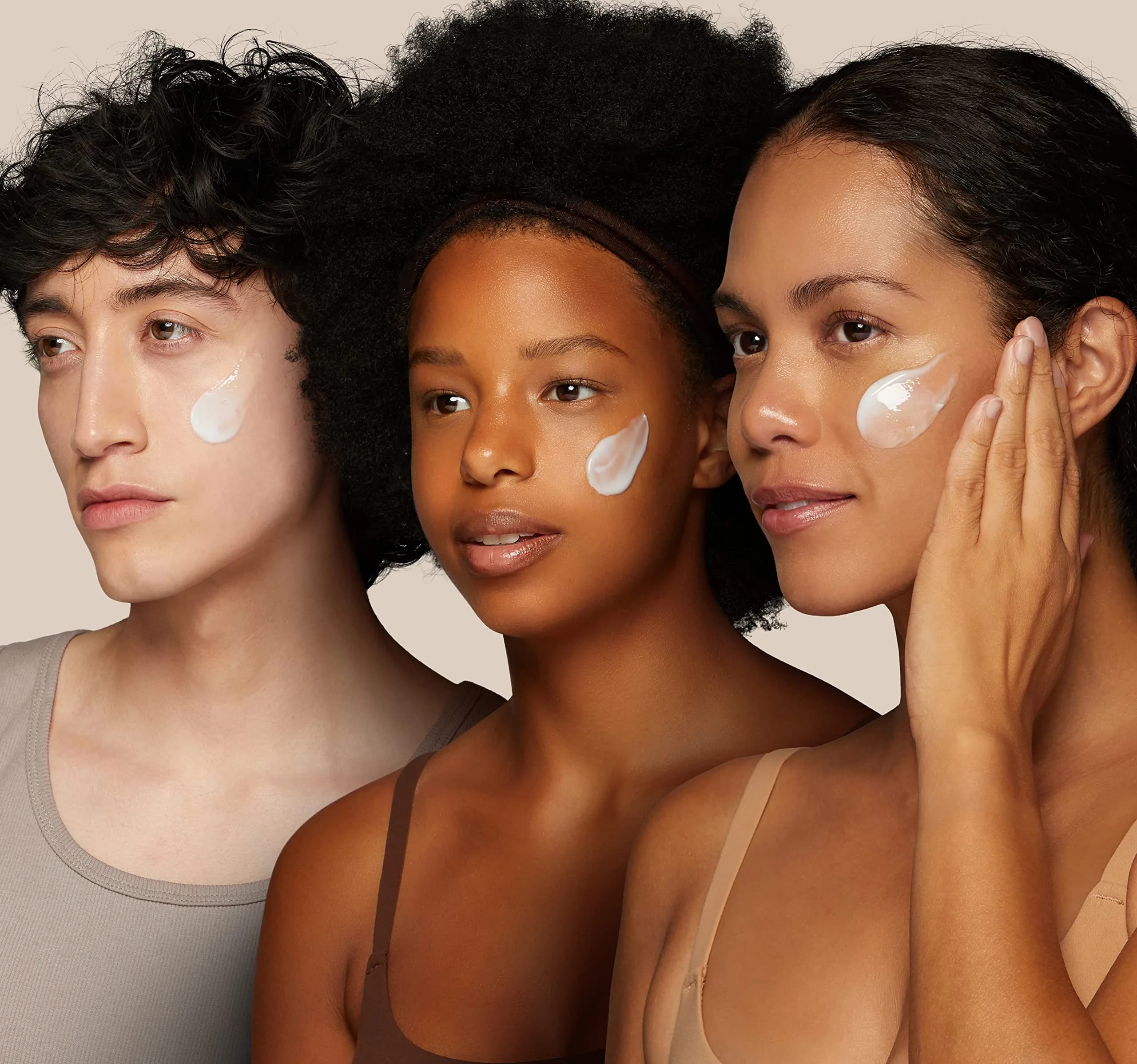 COVERGIRL Clean Matte BB Cream Medium/Deep - 550 29.57ml (1 Fl Oz) | Oil-Free, Cruelty-Free Foundation - view 3