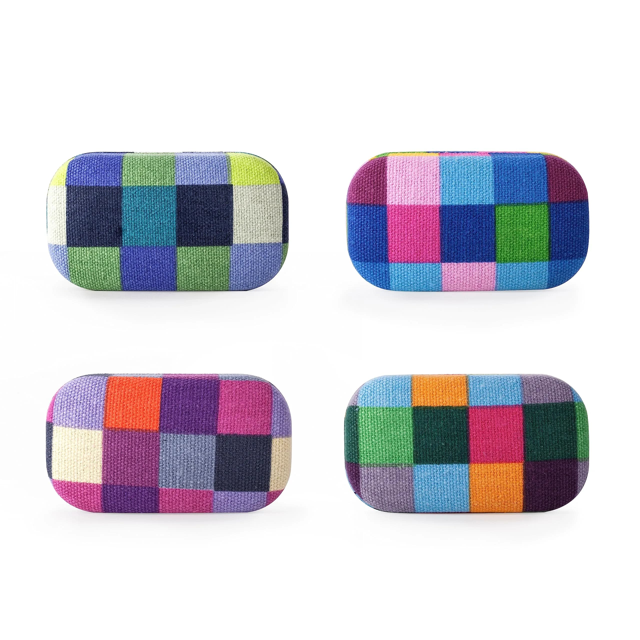 Kikkerland Small Travel Organizer Case for Jewelry & Accessories | Compact, Stylish, Cotton & Metal | 8.5x4.8x3cm — Plaid