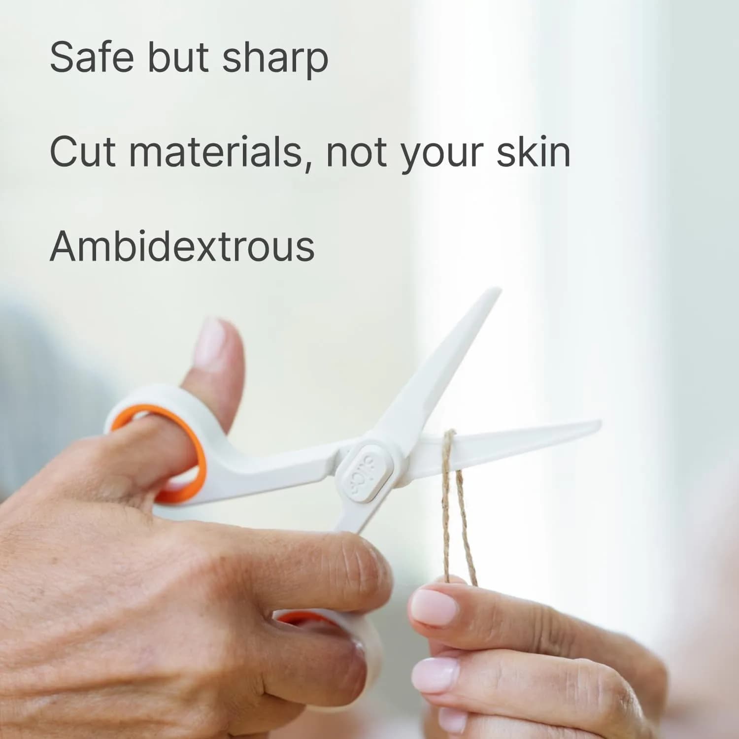 Slice 10544 Ceramic Scissors 14.15cm (5.57in) | Finger-Friendly Safety Blade - view 2