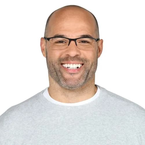 Foster Grant Paolo Rectangular Reading Glasses 59mm +1.75 | Matte Black Metal Brow & Rubberized Temples thumbnail 6