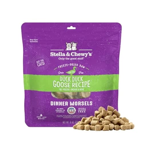 Stella & Chewy's Freeze-Dried Raw Duck & Goose Cat Food 227 g (8 oz) | Complete Nutrition for All Life Stages thumbnail 1
