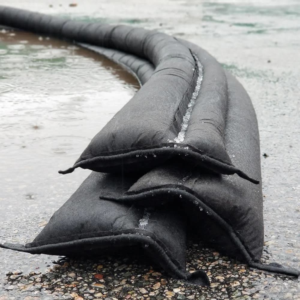 Quick Dam QD617-8 Water-Activated Flood Barriers 8 Pack Black 3.5in High | Control Flood Water Indoors & Outdoors - view 7