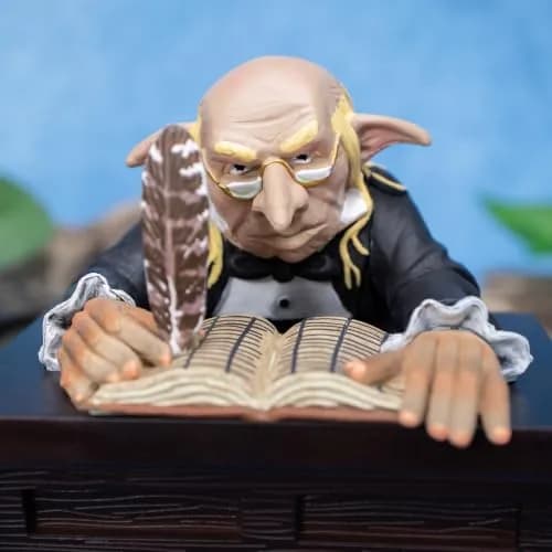 The Noble Collection Harry Potter Magical Creatures No.10 Gringotts Goblin 17.78cm (7in) Display Case | Officially Authorized Warner Brothers Collectible thumbnail 5