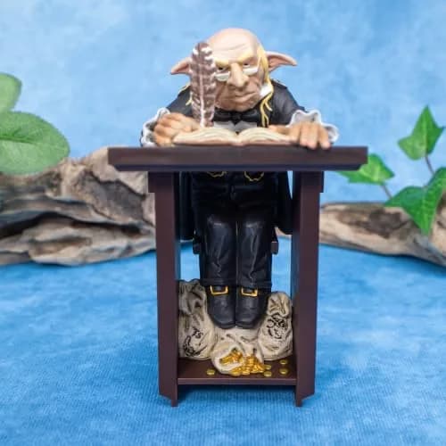 The Noble Collection Harry Potter Magical Creatures No.10 Gringotts Goblin 17.78cm (7in) Display Case | Officially Authorized Warner Brothers Collectible thumbnail 9