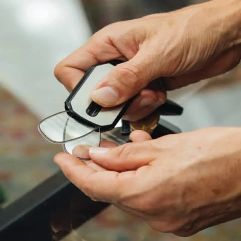 ThinOptics Keychain Case + Rectangular Reading Glasses 1.5 Diopters (44mm Lens) | Ultra-Portable Readers thumbnail 10