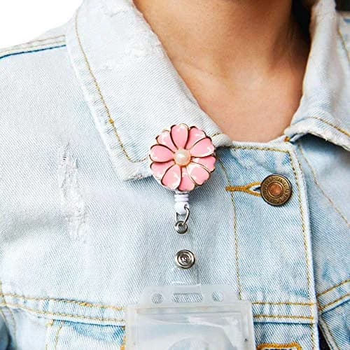 Qinsuee Badge Holder with Pearl & Alligator Clip | 24 inch Retractable Cord, 3 Pack thumbnail 6