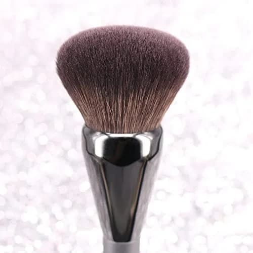 Vela.Yue Large Powder Makeup Brush | Airbrushed Finish with Synthetic Fibers (17.5cm) thumbnail 4