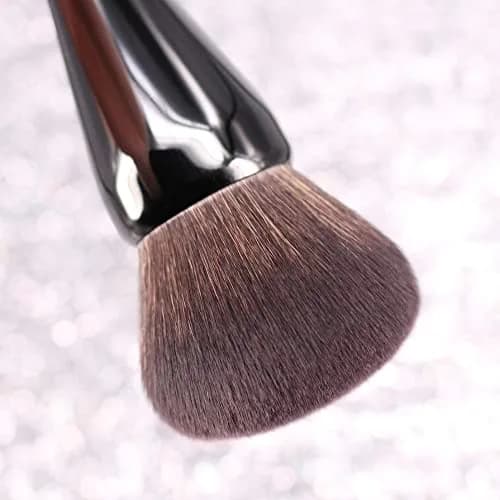 Vela.Yue Large Powder Makeup Brush | Airbrushed Finish with Synthetic Fibers (17.5cm) thumbnail 5
