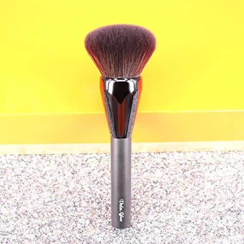 Vela.Yue Large Powder Makeup Brush | Airbrushed Finish with Synthetic Fibers (17.5cm) thumbnail 7
