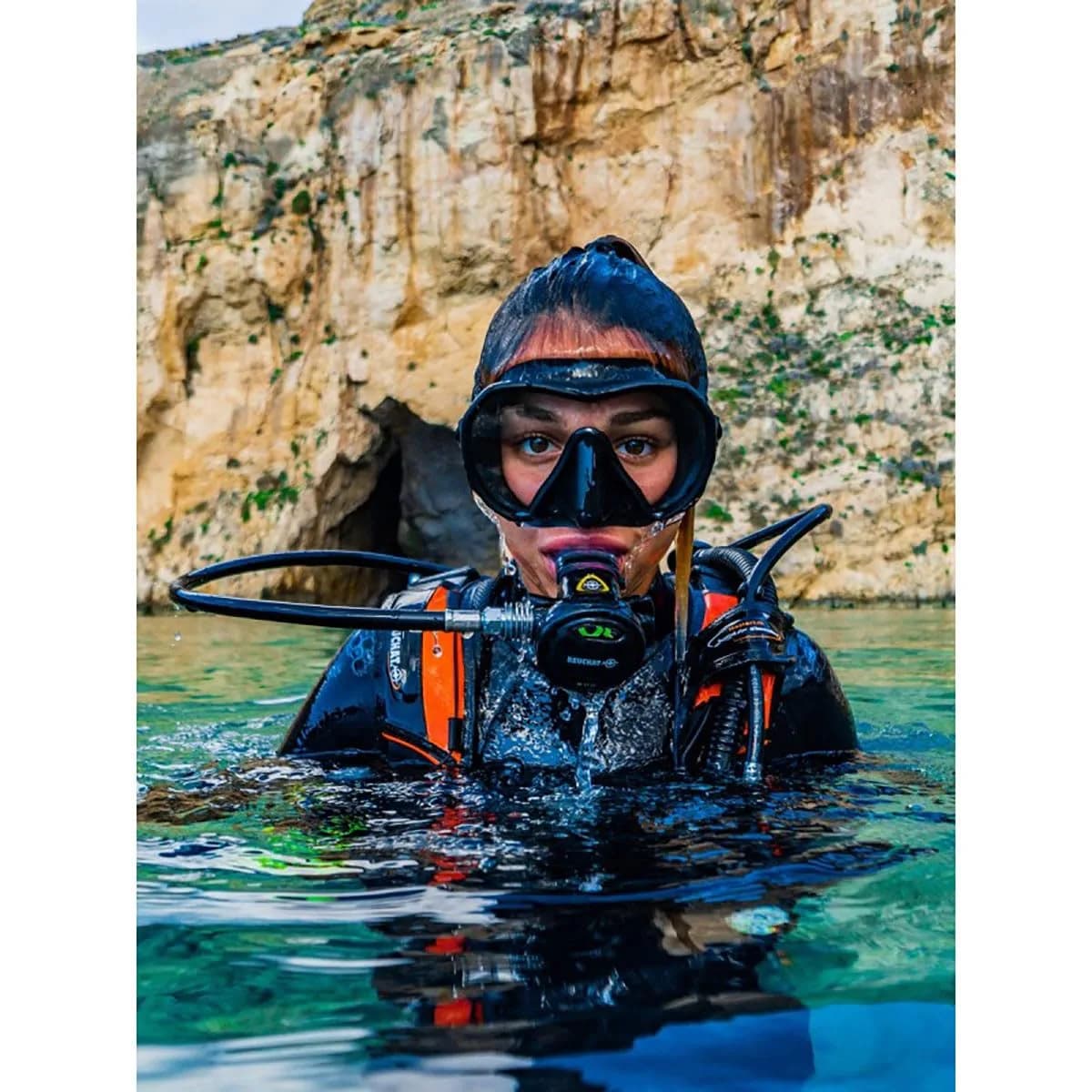 Beuchat Maxlux S Frameless Dive Mask Ultra Blue | Panoramic Vision & Low Volume - view 4