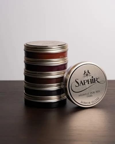 Saphir Medaille d’Or Mirror Gloss - Natural Wax Polish for Leather Shoes & Boots - Black | Mirror Shine Finish, 75ml thumbnail 5