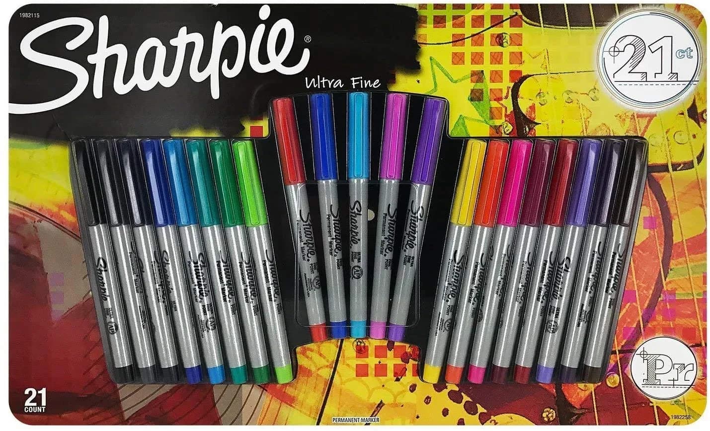 Sharpie Ultra Fine Point Permanent Marker (1982115) | Precise, Water & Fade-Resistant Ink
