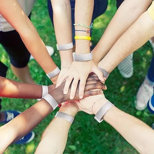 Wristco Metallic Silver Tyvek Wristbands 200 ct. | Tamper-Proof for Events thumbnail 4
