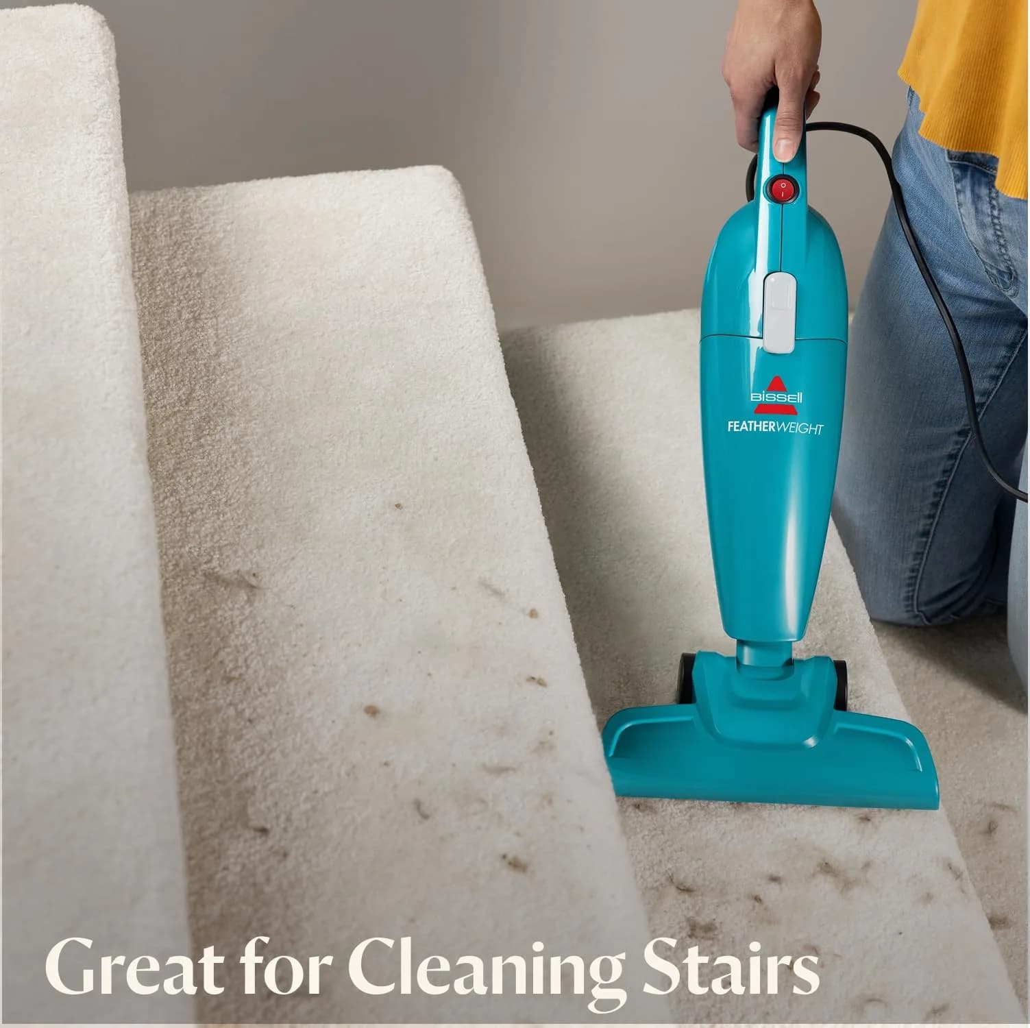 Bissell Featherweight Stick Lightweight Bagless Vacuum & Electric Broom 2.6 lbs (1.18 kg) | Versatile 3-in-1 Corded Design for Hard Floors & Carpets - view 4