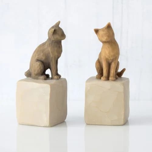 Willow Tree Love My Cat (Dark) Sculpted Hand-Painted Figurine | Handcrafted Resin Cat Decor thumbnail 5